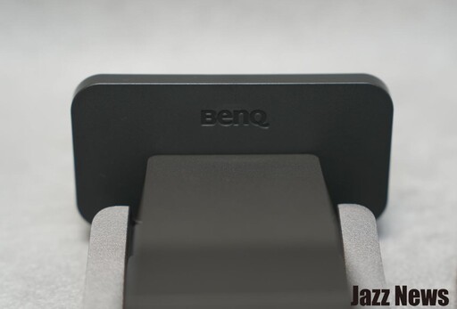 BenQ為你精算每一道光！推薦給遊戲玩家與創作者們必備ScreenBar Halo 2螢幕智能掛燈開箱使用分享