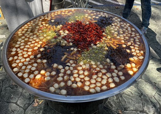 屏東道地傳統美食北漂台中 大盛飯湯澎湃搶攻民眾的胃