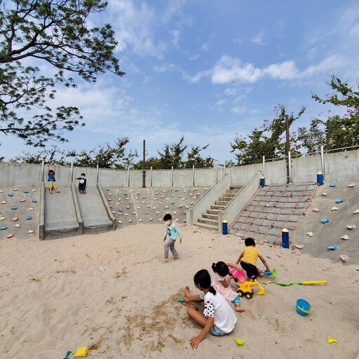 南部親子公園｜這裡沒有塑膠罐頭遊具 讓親子開心體驗玩遊戲快樂