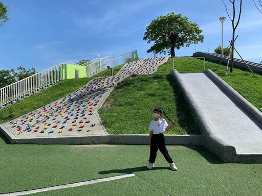 南部親子公園｜這裡沒有塑膠罐頭遊具 讓親子開心體驗玩遊戲快樂