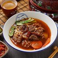 免費續牛肉湯！台南安平牛肉麵推薦 享受高CP值美食饗宴