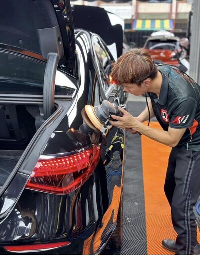 高雄車體鍍膜怎麼選？車友大力推薦永昕美研專家