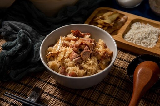 彌月油飯禮盒選哪家？鹿港這款鴨肉油飯成為新手爸媽最愛