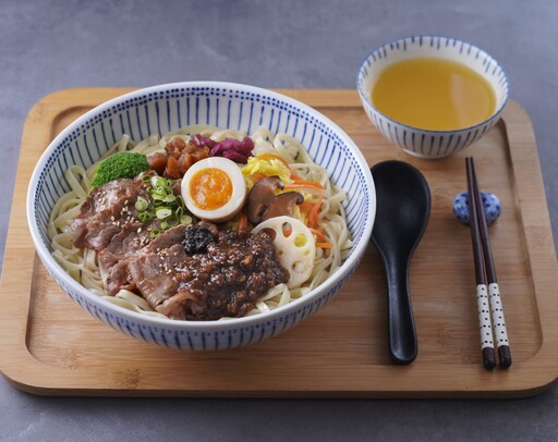 美食沙漠中綠洲 湯心麵屋進駐南港 為上班族展場人群打造暖心選擇