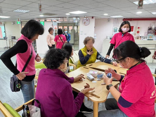 高雄長照機構哪家好?新興區日照中心結合蒙特梭利打造樂齡長照