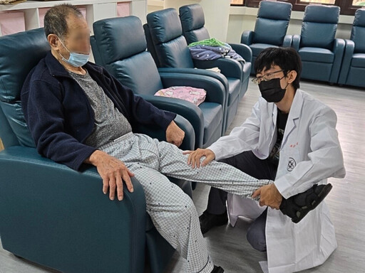 高雄長照機構哪家好?新興區日照中心結合蒙特梭利打造樂齡長照