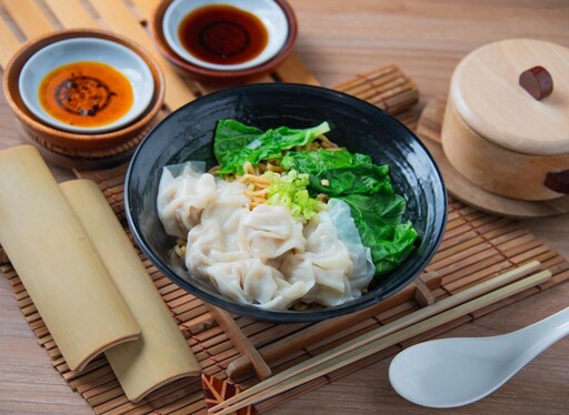苗栗鴨香飯推薦 台南風味糖燻鴨肉飯 在地人熟門熟路老味道