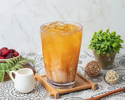 三峽人氣手搖飲新開幕 天然果醬茶飲引爆熱潮 桑椹控別錯過
