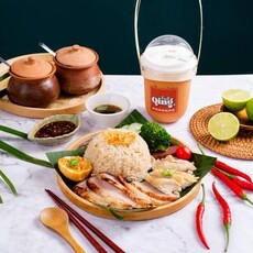 這間台中北區海南雞飯不一樣 泰式口味讓你一秒飛到泰國街頭