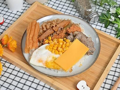 台中北區手工飯糰 浮誇系巨無霸飯糰裝進懷念老靈魂