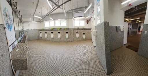 北觀處「和平島地質公園遊客中心公廁」榮獲環境管理署112年績優公廁獎項