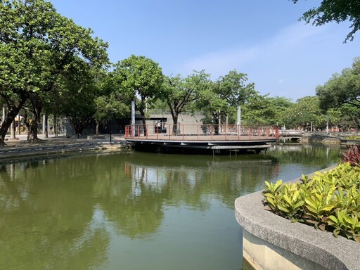 屏東公園水池清淤 將提昇整體園區環境舒適度