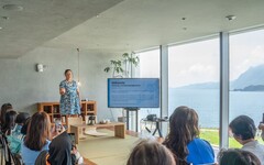 紐西蘭毛利女性部落領袖在「APEC海洋產業女性培力工作坊」獻聲，喚起對海洋的熱愛與保育精神