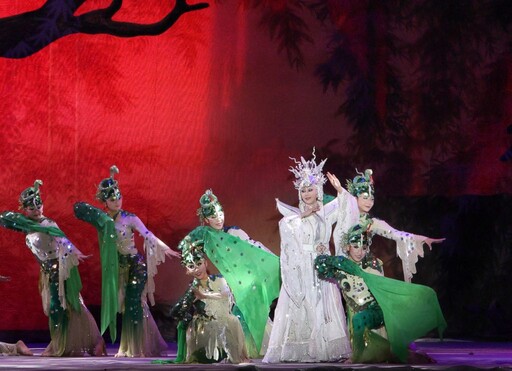 文化平權巡演 明華園戲劇總團《超炫白蛇傳》屏東六堆重磅登場