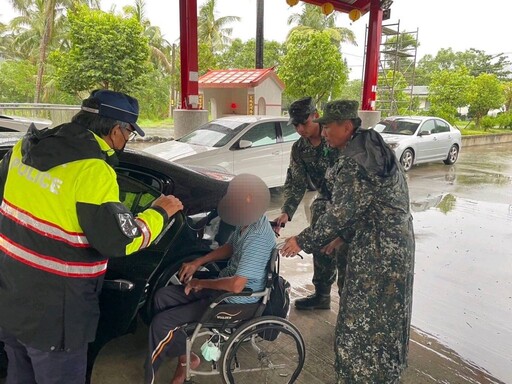 凱米颱風土石流紅色警戒區發布 大武警協助大武鄉大鳥村預防性撤離並安置村民