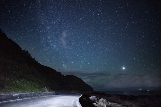 英仙座流星雨壯麗登場 七夕情人節來佳樂水許願