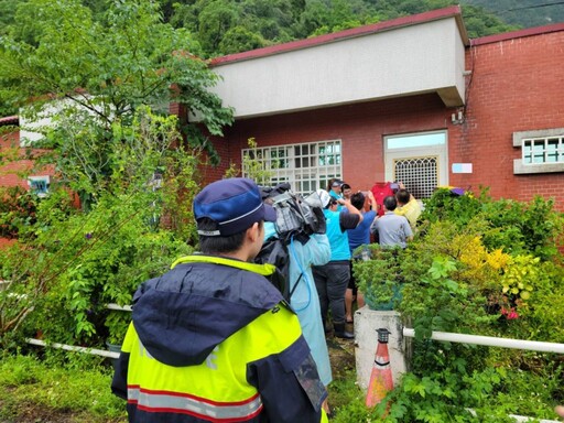 山陀兒颱風強勢來襲 花警協助市公所預防性撤村行動