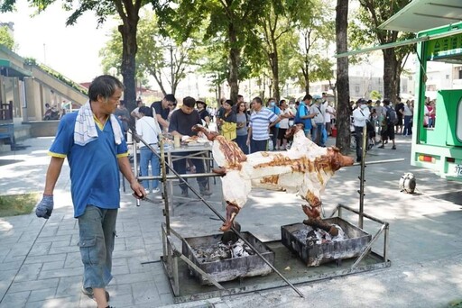 彰化合興社力挺豚肉節 廣邀民眾現場品嘗「彰化健康豬」