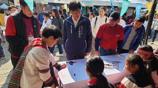 「實」現夢想「 光」耀未來夯 中市實驗教育成果展盛大登場