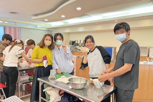 手作異國料理趣、美味連結你我他 移民署竹市服務站美食手作月帶著味蕾去旅行