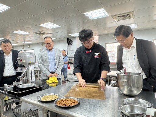 完成碳足跡盤查與碳中和作業 敏實科大「柿子牛軋糖」全台首例通過國際標準查證