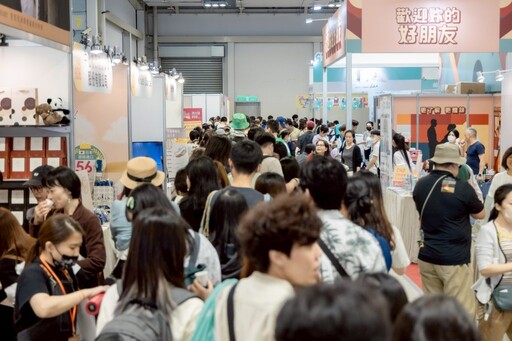 2025女子月月有特展 攜手「愛女孩」 幫助非洲女性終結月經貧窮 公益募資