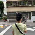 中國口音女子校門口直播學童引爭議 法律未違規惹家長憂心