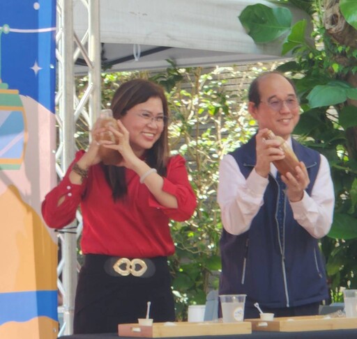 立法院變咖啡香樂園!麥玉珍與許淑華、韓國瑜共推南投巧克力咖啡節