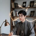 年輕療癒師雨祇：以玄學為舟，渡人自渡的心靈引路人