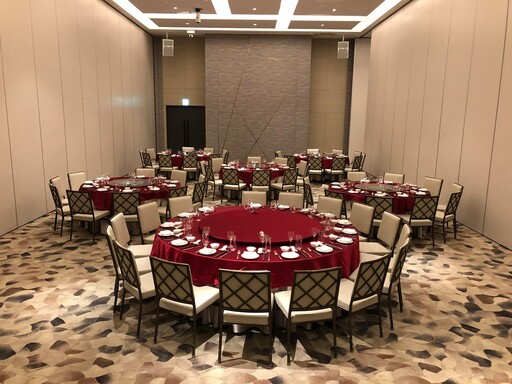 將捷金鬱金香推謝師宴專案 美景+Buffet+K歌一次搞定!