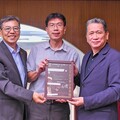 AIoT科技扎根x品格教育養成 新竹縣鳳岡國中聯手忠信學校跨校合作正式啟航