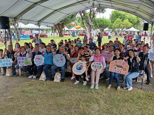 親子共創藝術之美 第十六屆全人寫生比賽中央公園登場