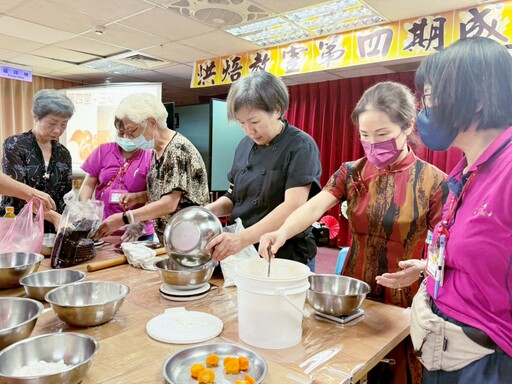 烘培展手藝、爺奶獻創意 八德榮家第4期烘培教室圓滿成功帶領住民長輩展開美味新旅程