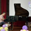 視障鋼琴家許哲誠蒞臨信義國小 音樂分享生命韌性