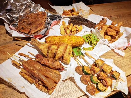 在地美食x飄香推薦 五星好評 「ㄚ將古法炭烤」西屯店訂餐有滿額禮