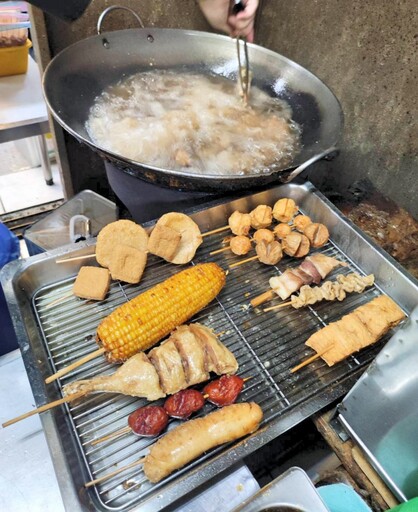 在地美食x飄香推薦 五星好評 「ㄚ將古法炭烤」西屯店訂餐有滿額禮