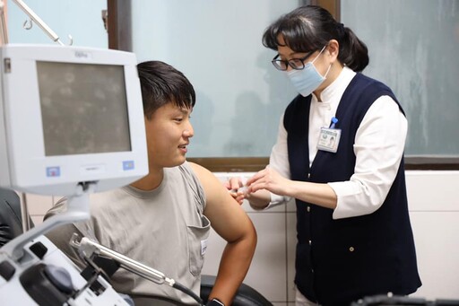 讓青春留下熱血記憶! 小龍女邀您熱血建檔做公益 一起為生命熱血助力!