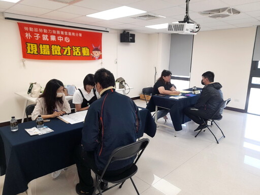 朴子就業中心55Plus就業促進措施 57歲男成功重返職場