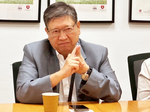 竹縣長楊文科率團取經新加坡教育推動 注入竹縣推動AI與永續導向的STEAM教育新動能