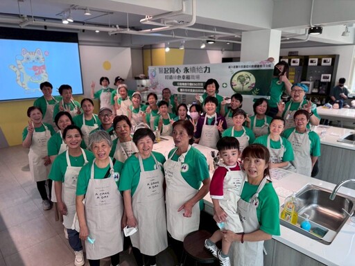 苗栗醫院用甜點說謝謝！ 慶祝「照顧服務員日」 提拉米蘇DIY凝聚幸福