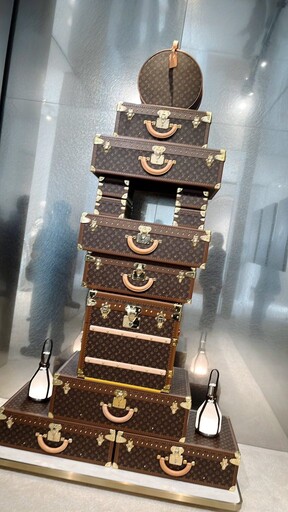 《璨亮台中》 Louis Vuitton 高訂珠寶 雙重引力