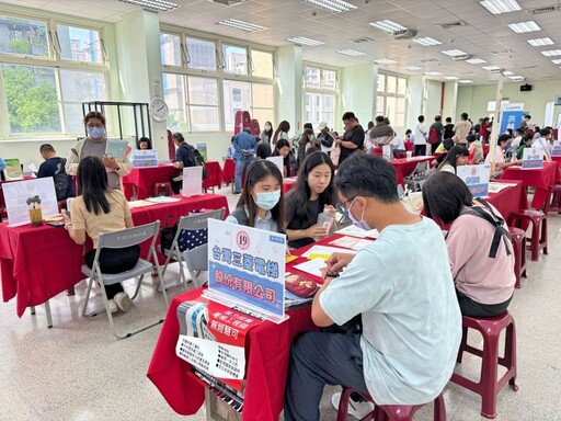 竹北就業中心攜手43家企業與托育機構 11/13、11/15兩場徵才釋出逾1,800個多元職缺