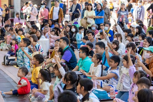 童樂馬戲揭開歡樂篇章 親子齊聚共度快樂時光