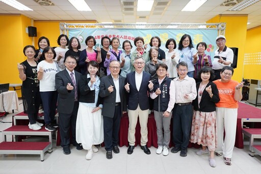 台中「銀向學習2.0」啟動！僑光科大助中高齡長者玩轉AI創意