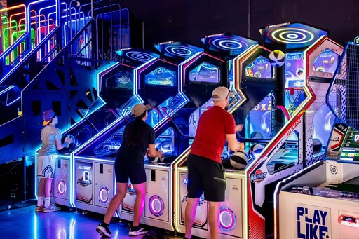 開啟24小時運動娛樂風潮 大魯閣美國第3家棒壘球打擊中心錢得勒店重磅開幕