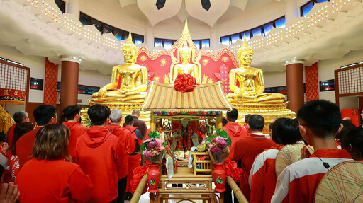 跨宗教慈悲同行 彰化銀樓媽祖逾百位善眾行腳參訪靈鷲山聖山寺與福城