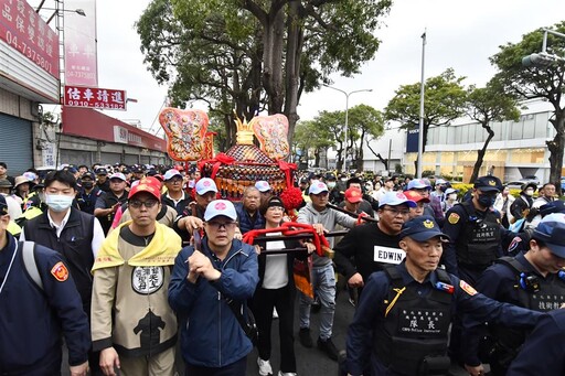 大甲媽祖遶境進入彰化 王惠美接駕祈福國泰民安