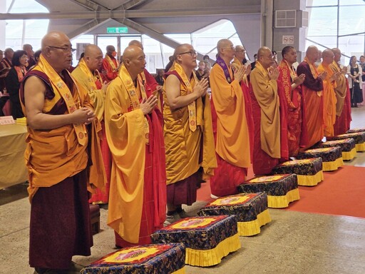 2025國際佛誕文化節圓山啟幕三大傳承共同祈願和平 佛陀聖誕展現悲智無盡