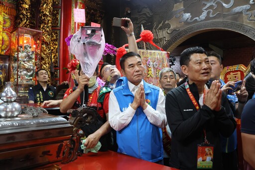 萬眾齊呼「進喔!」白沙屯媽祖回鑾拱天宮 苗縣長感念媽祖護佑鄉里