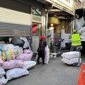 端午送暖 中市環保局贈米關懷資收個體戶